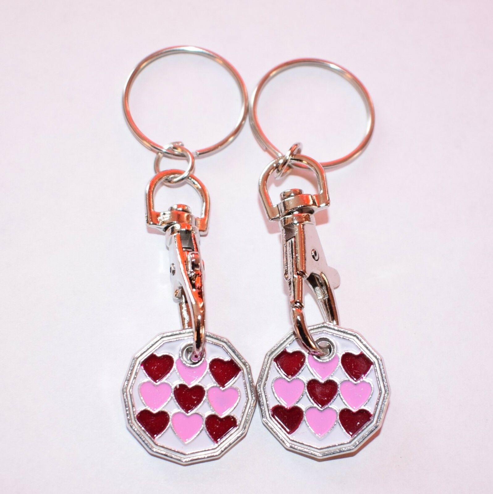 thumbnail image 2 of 2 X Dart Design One Pound Coin Trolley Token Keyring - Stainless Steel, Blue 2 of 4
